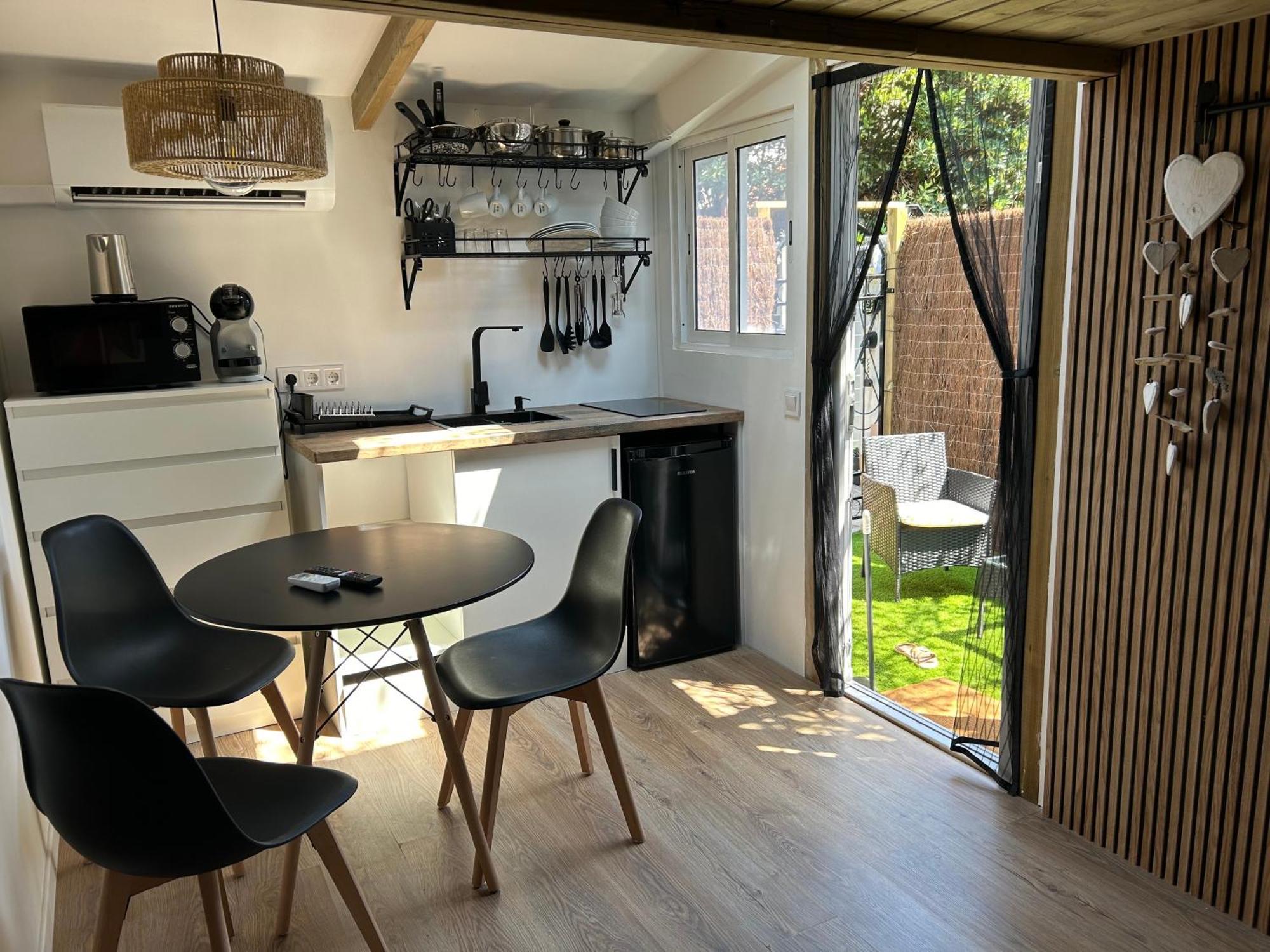 La Floresta Suite Sant Cugat del Vallès Dış mekan fotoğraf