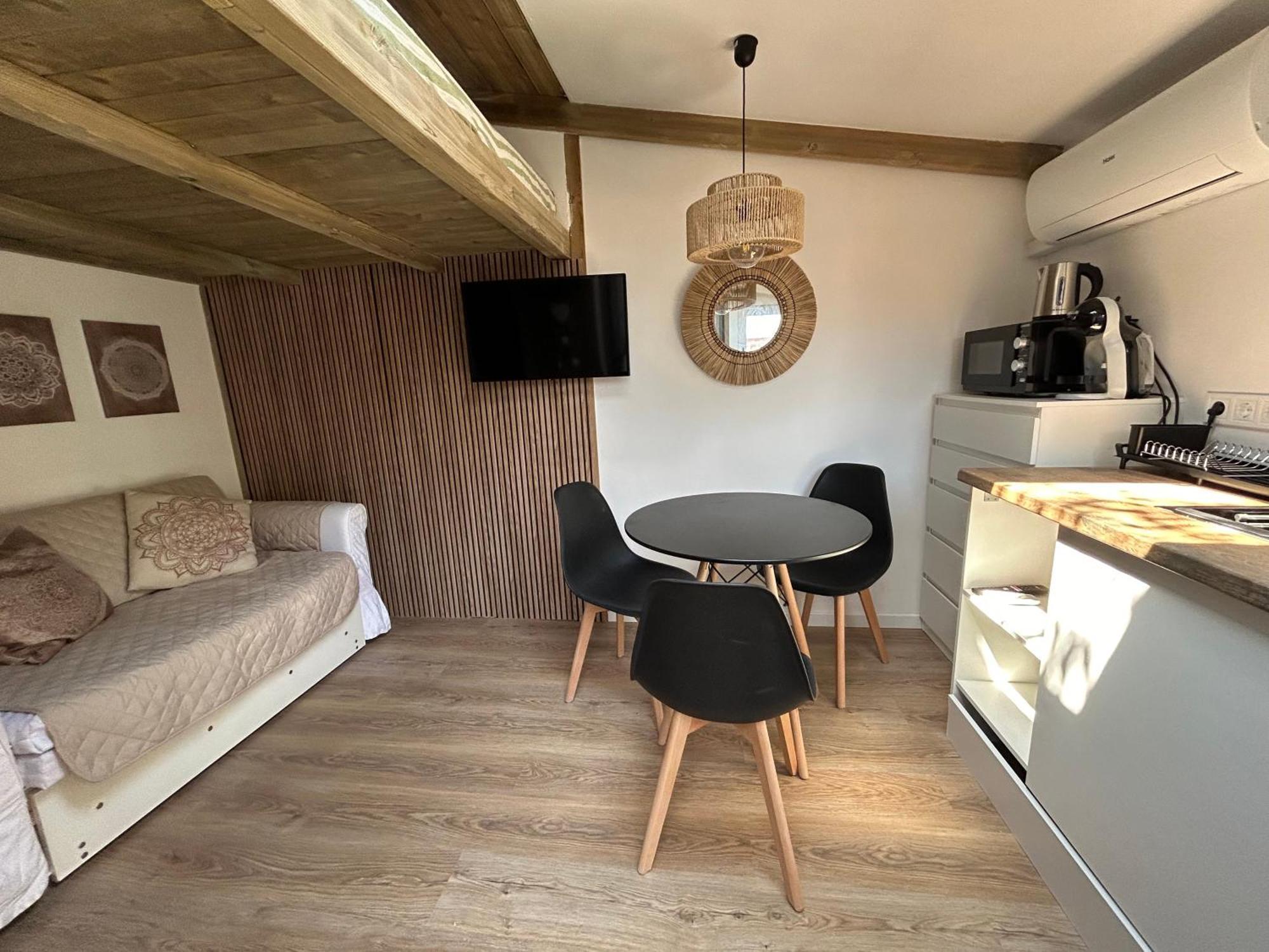 La Floresta Suite Sant Cugat del Vallès Dış mekan fotoğraf